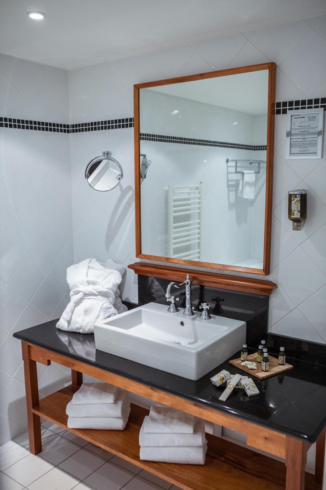 Superior Double or Twin Room Terrace,1765157912:JPEG